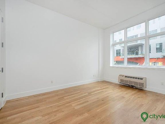 4th image of 156 Hope St APT 3A