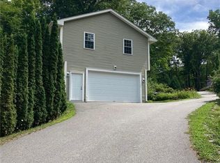 574 Torrington Rd, Litchfield, CT 06759