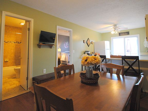 3rd image of 502 Greenblades Ct