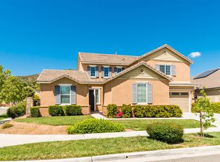 2990 Burnet Dr, Escondido, CA 92027