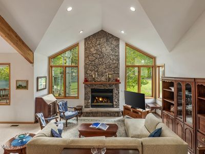 860 Deer Blvd, Avon, CO, 81620