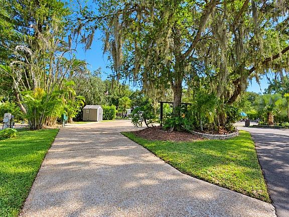 3rd image of 341 BEAR TRAIL LOT 341