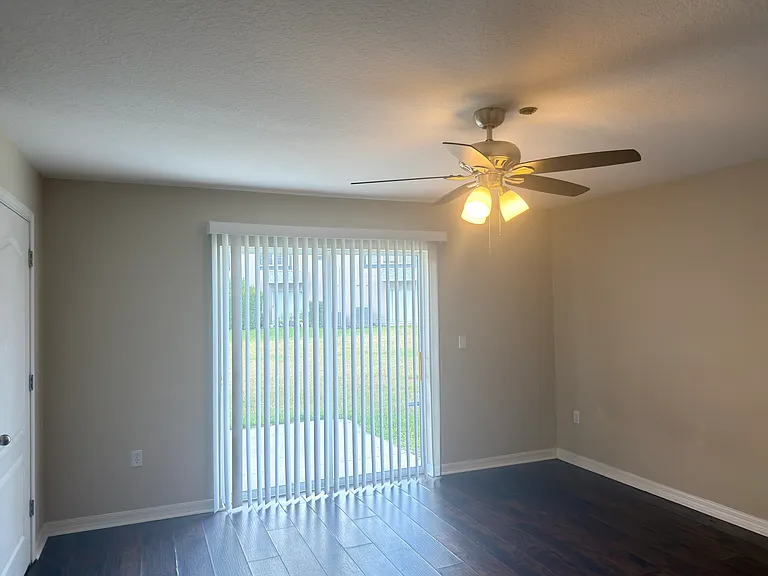 2536 Lexington Oak Dr — Photo 15