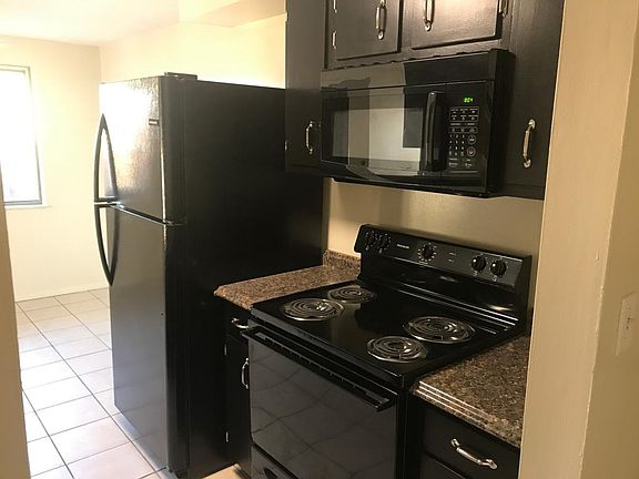 2nd image of 1711 Mars Hill Dr