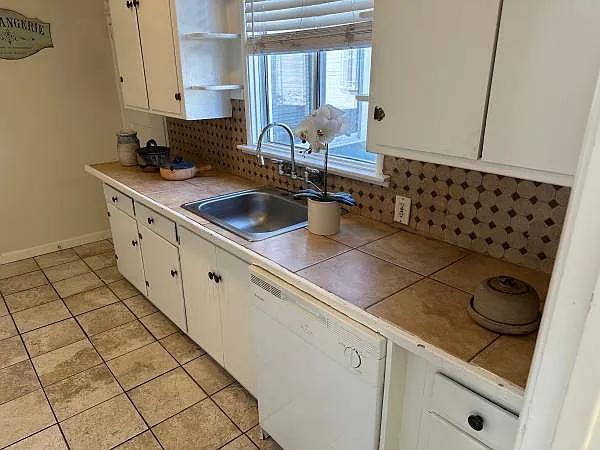 2566 Montana St #2 — Photo 6
