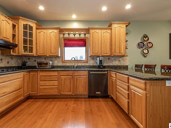 2nd image of 4056 Erika Dr
