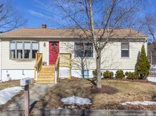 10 Lloyd Rd, Wilmington, MA 01887