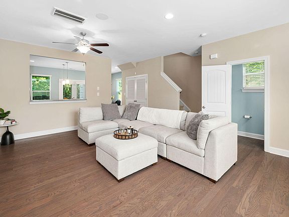 2nd image of 102 Harvest Oaks Ln Unit 38