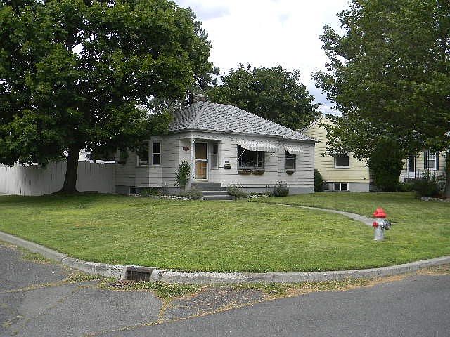 1st image of 3628 W Lacrosse Ave