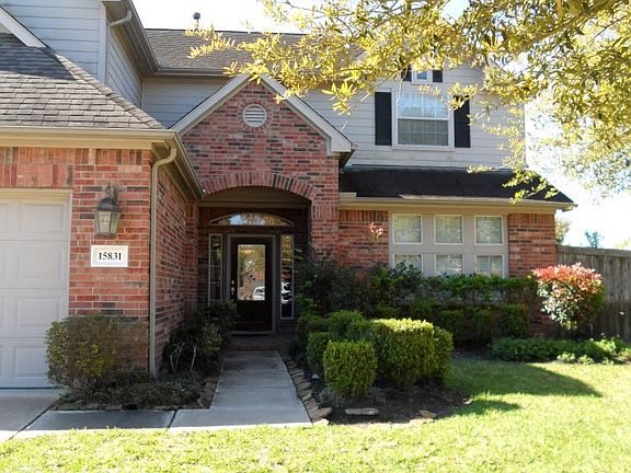 3rd image of 15831 Sunmill Ct