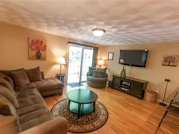 4th image of 450 Providence St Unit 24