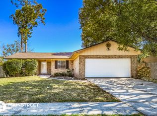 1631 Windhaven Dr E, Jacksonville, FL 32225