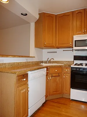 Rented by Citi Habitats | media 22