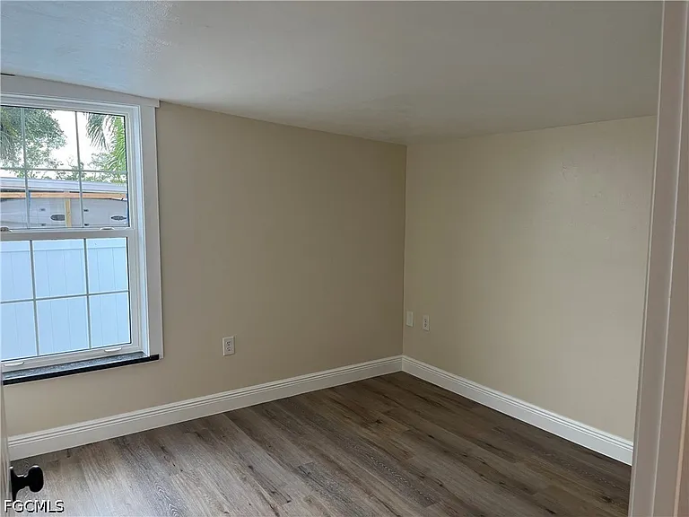 4874 Pine Island Rd NW — Photo 8