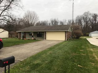 5806 North Dr, Springfield, OH 45504