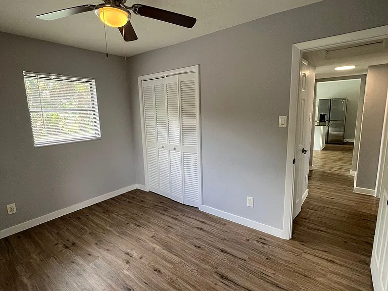 1221 Cypress Ln — Photo 15