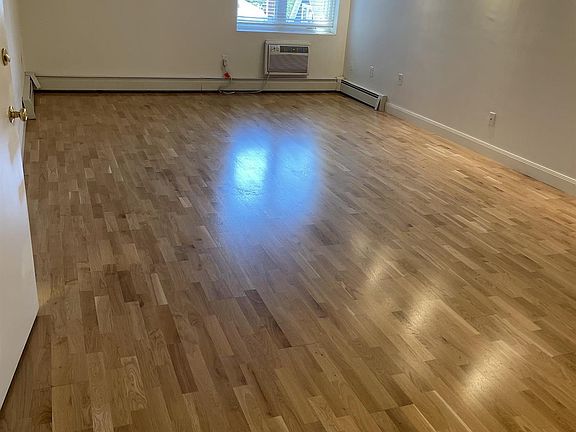 3rd image of 274 Beacon St #34