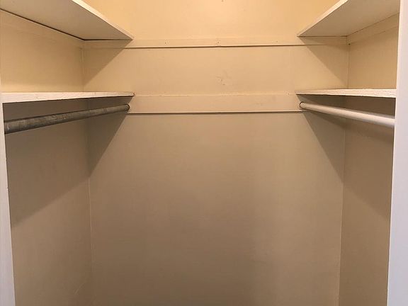 4th image of 2109 Harrison Ave APT 1