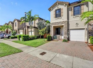 25142 SW 115th Ave, Homestead, FL 33032