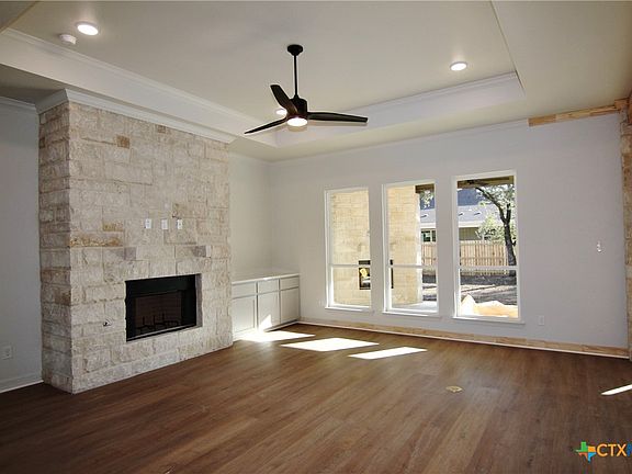 2nd image of 1014 High Plains Dr