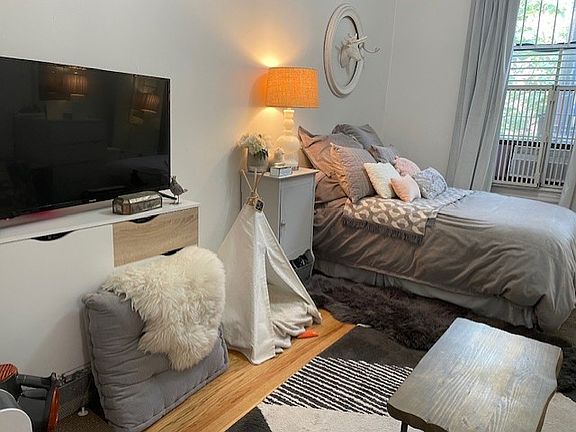 2nd image of 165 Bleecker St APT 2C