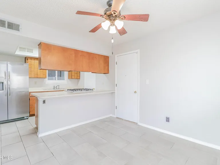 11052 Middledale St — Photo 3