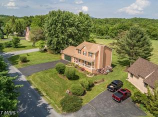 316 Masters Dr, Cross Junction, VA 22625