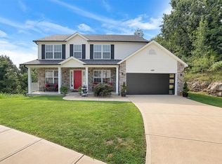 1193 Foxwood Estates Dr, Arnold, MO 63010