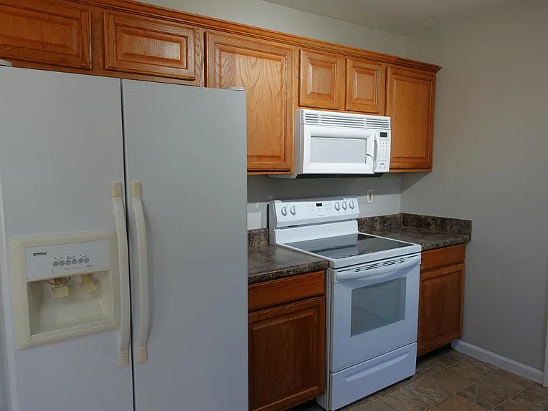 139 Stockbridge Dr — Photo 15