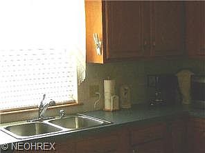 5th image of 251 Akers Ave