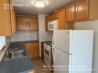 3652 Phinney Ave N #5, Seattle, WA 98103