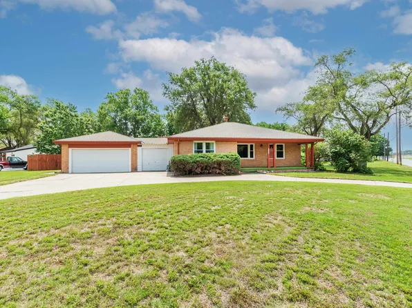 4160 N Arkansas Ave, Wichita, KS 67204