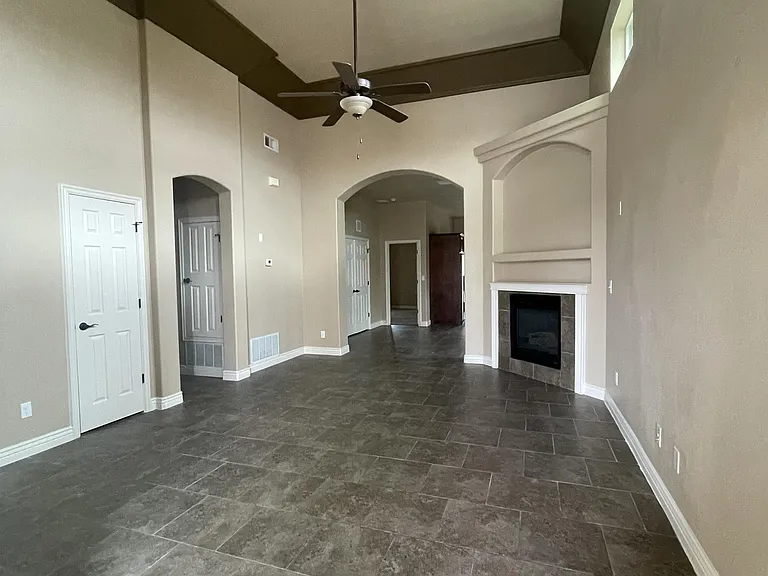 3659 Grand Bahamas Dr — Photo 2