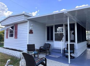 622 Vista Dr, North Fort Myers, FL 33917