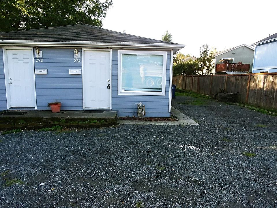 1st image of 224-226 E 72nd St