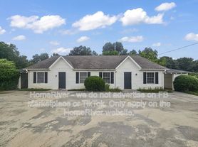 1882 Kirkland Rd, Covington, GA