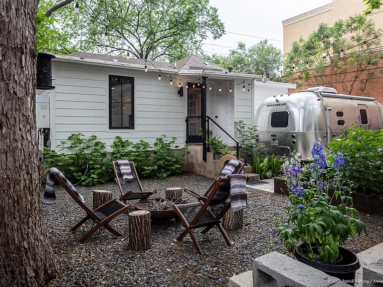 303 Navasota St — Photo 21