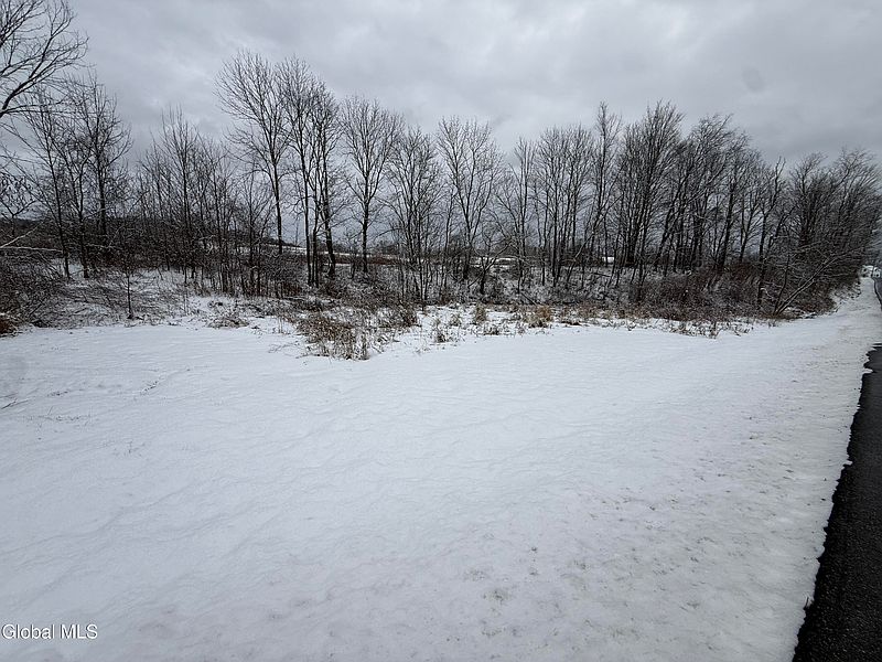 3rd image of 140 Co Rd 21