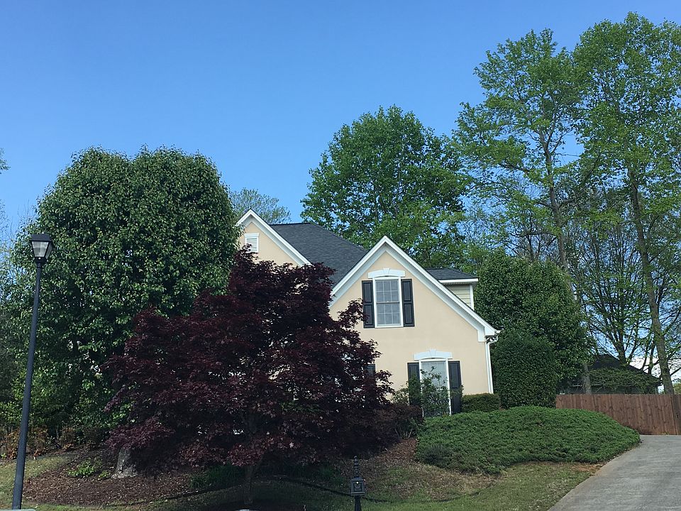 1st image of 1046 Woodcroft Chase