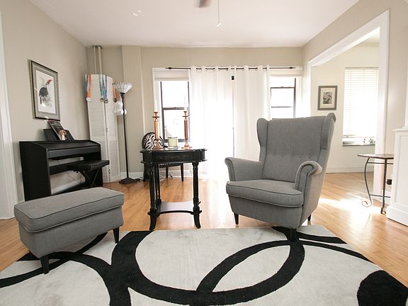 3rd image of 130 4th Ave N APT 503