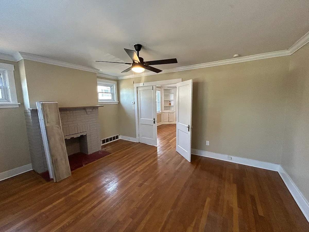 Building Photo - 62 Oregon Ave #1
