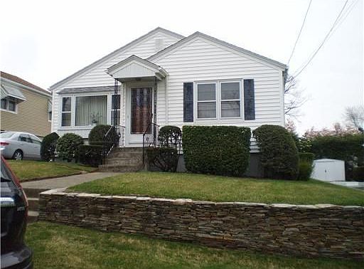 1st image of 47 Oliver St