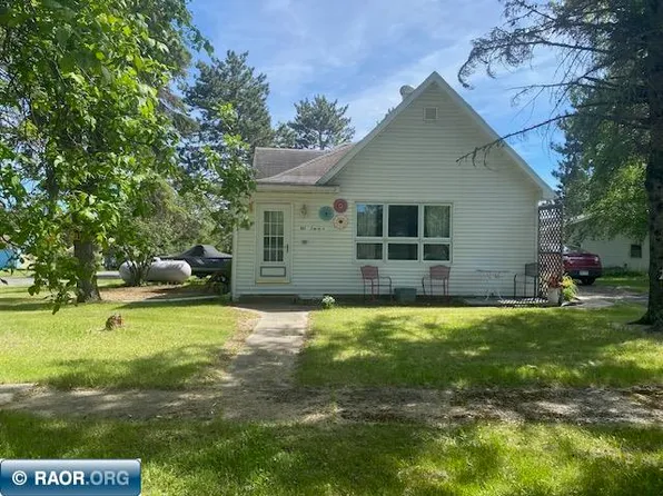 602 2nd St S, Tower, MN 55790