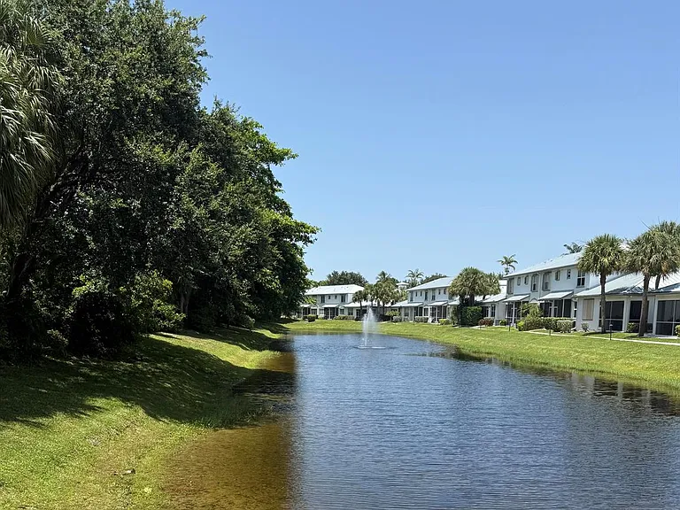 168 Coconut Key Ln — Photo 23