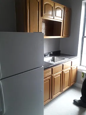 Rented by Greater Realty Management of NY LLC | media 6