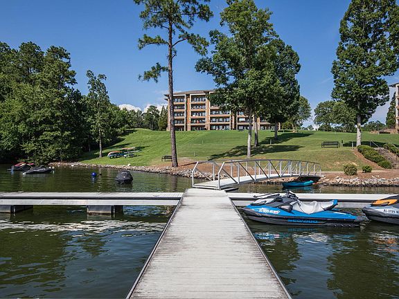5th image of 48 Stoneview Summit Ct #2402
