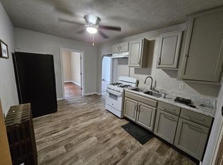 810 E 8th St #A, Anderson, IN 46012
