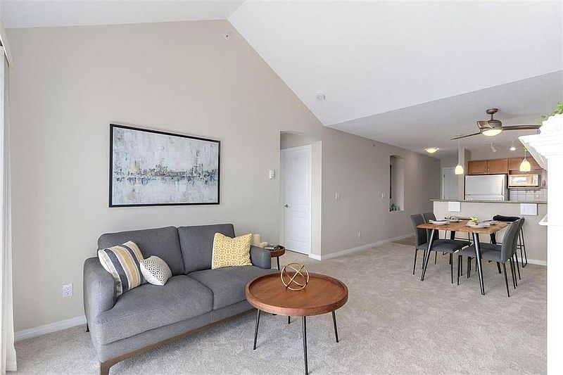 North Vancouver Apartment for rent - 1 Bedroom — photo 16