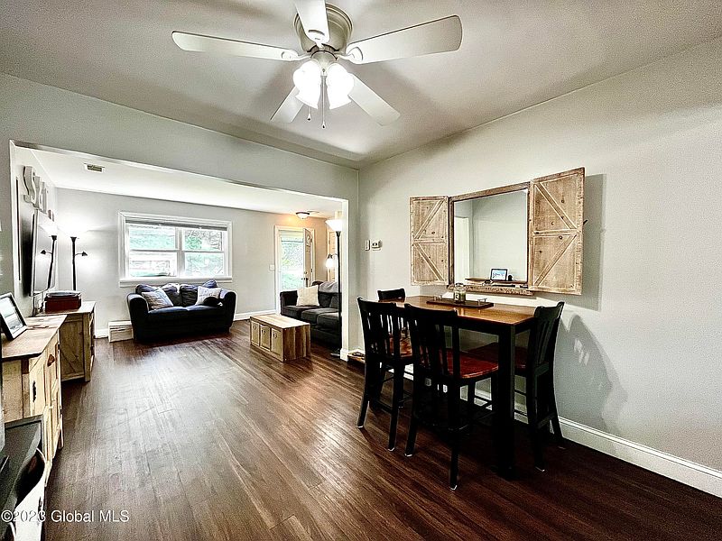 5th image of 153 Hague Blvd #D