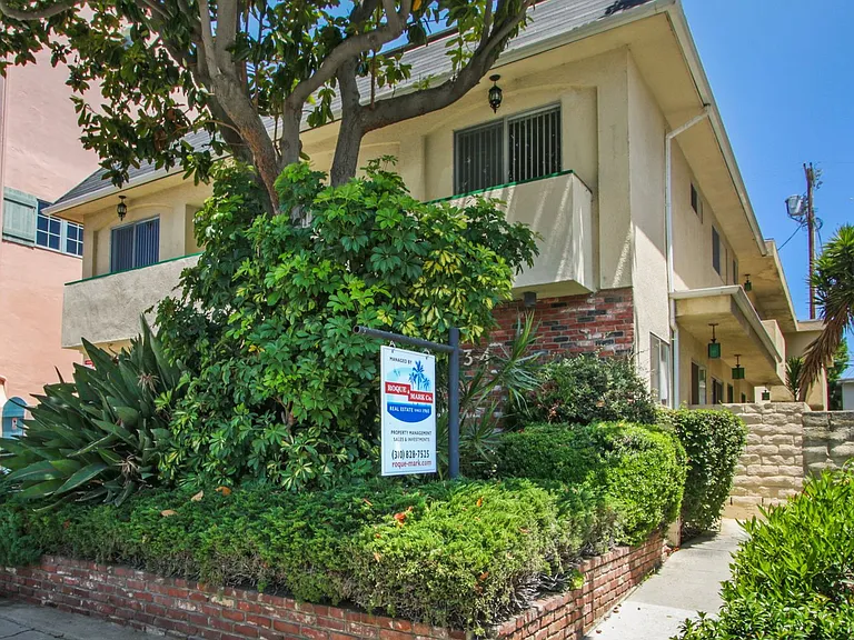 1234 Wellesley Ave in West LA - steps to Wilshire Blvd! — Photo 16